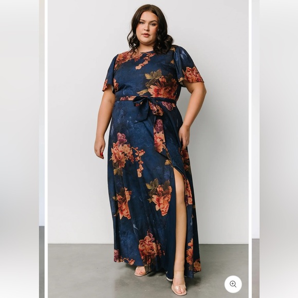 Baltic Born Dresses & Skirts - NWT Baltic Born Maxi Dress Floral with Side Slit Womens sz 2X